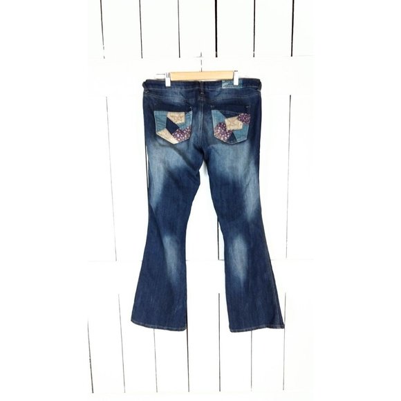 Vanilla Star blue jean patch flared denim jeans/15 - Picture 4 of 4